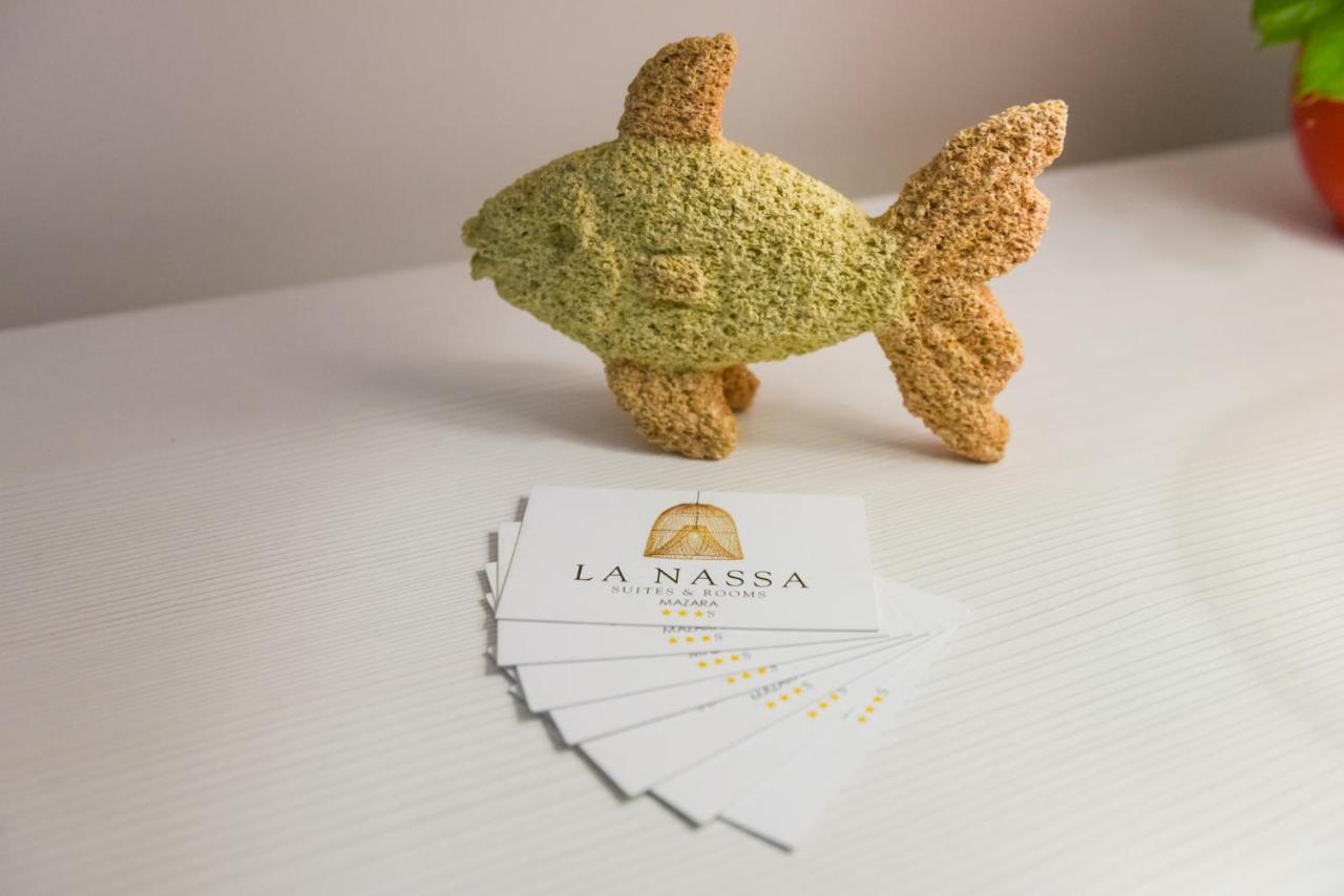 La Nassa Suites & Rooms マツァーラ・デル・ヴァッロ エクステリア 写真